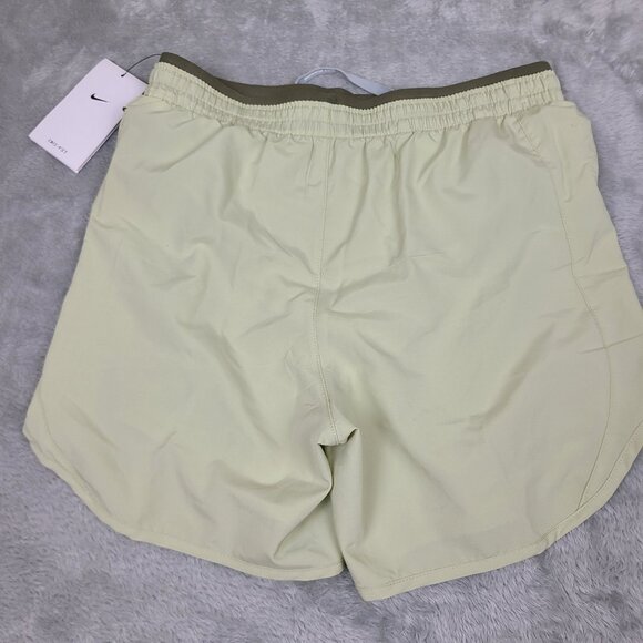 Nike Women's X-Small Dri-FIT Tempo Luxe 5" Running Shorts CZ9576-371 $40 NEW - Picture 8 of 8